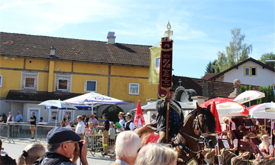 Dorffest mit Pferdekutschengala 2018